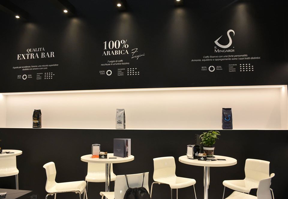 Amigos caffè restyling stand
